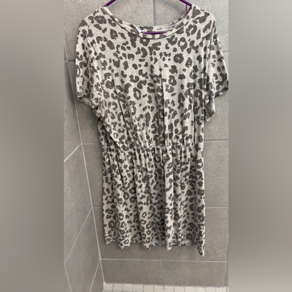 Cheetah Print T-Shirt Dress